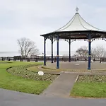 Holiday home 10 - 28164 Filey