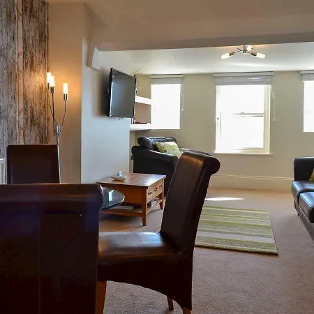 10 - 28164 Holiday home